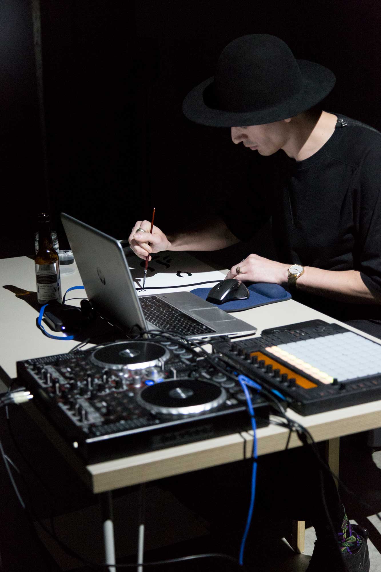 A Ghost Eats Mud On The Mountain